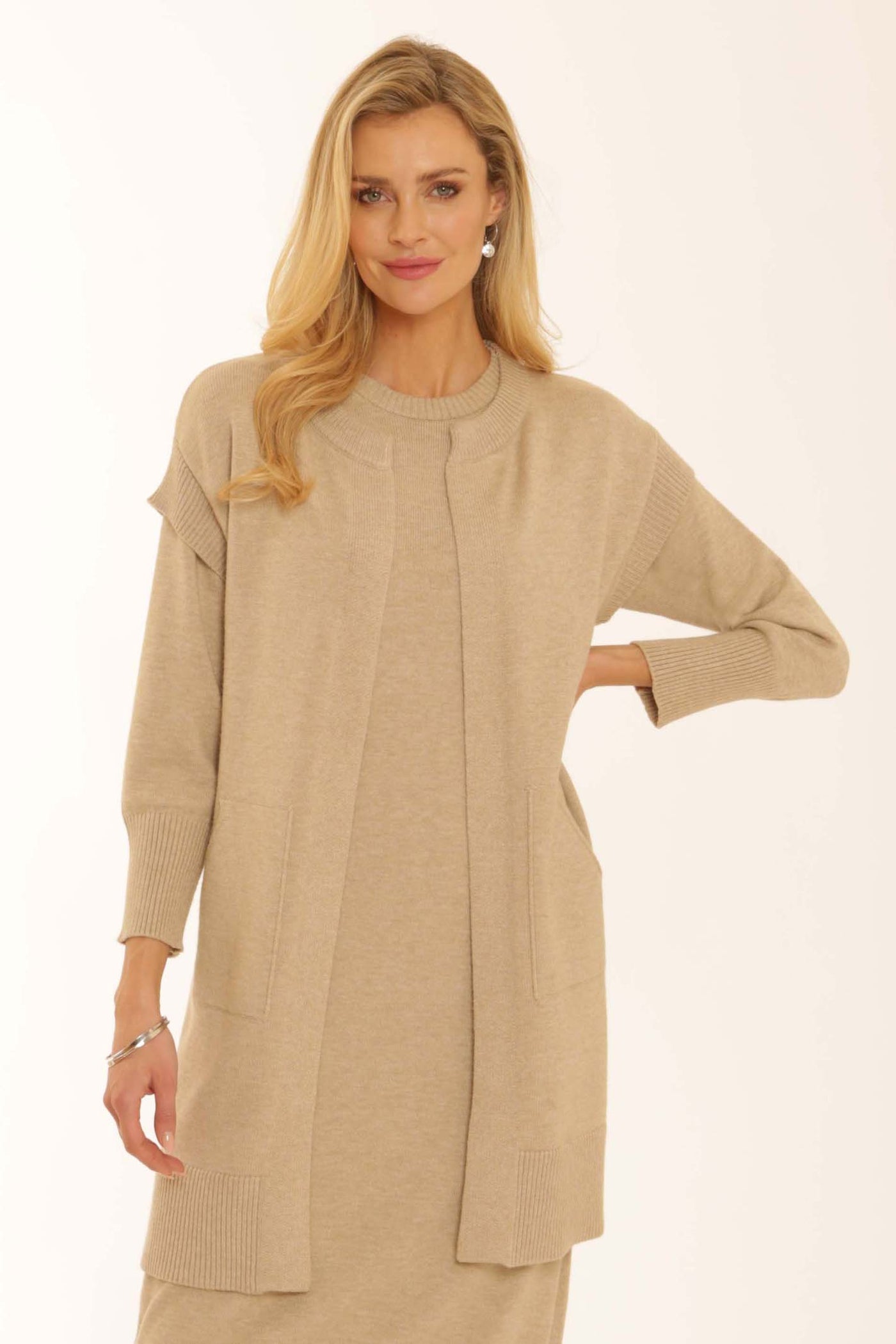 pomodoroclothingsleevelesswaistcoat32554oatmeal